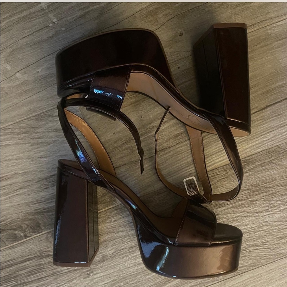 Elegant Brown Platform Heels